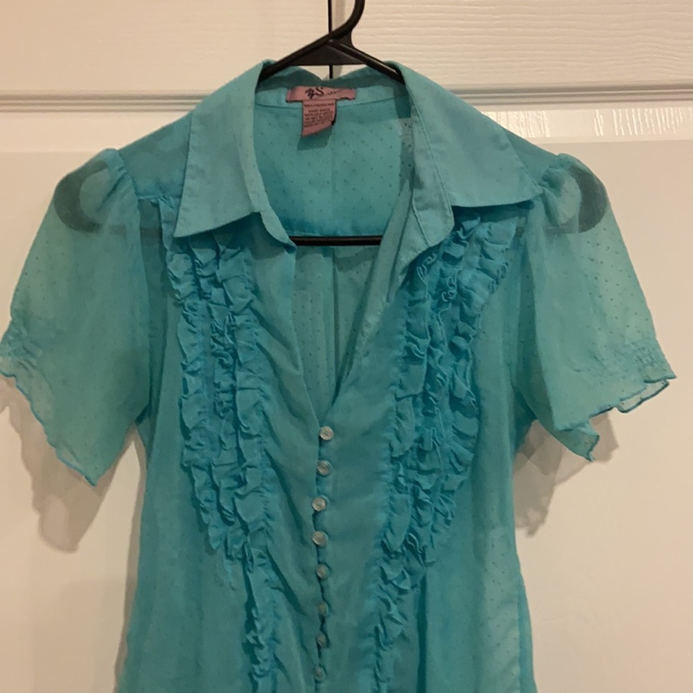 Ladies Ruffle Double-Breasted Blouse